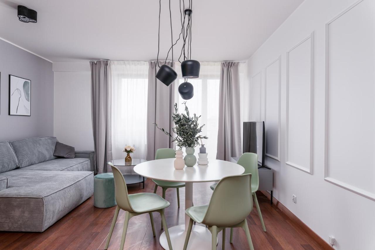 Comfortable In Old Town With Parking-sokolnicza By #hoomvi *