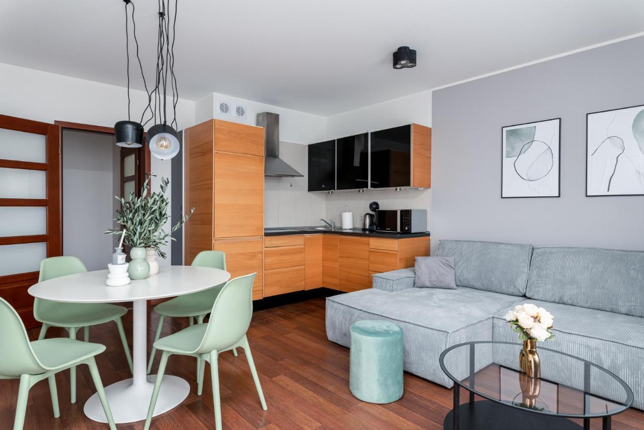 Comfortable In Old Town With Parking-sokolnicza By #hoomvi Apartment